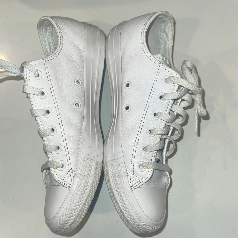 Converse White Leather Chucks Sneakers (1) - Picture 3 of 6